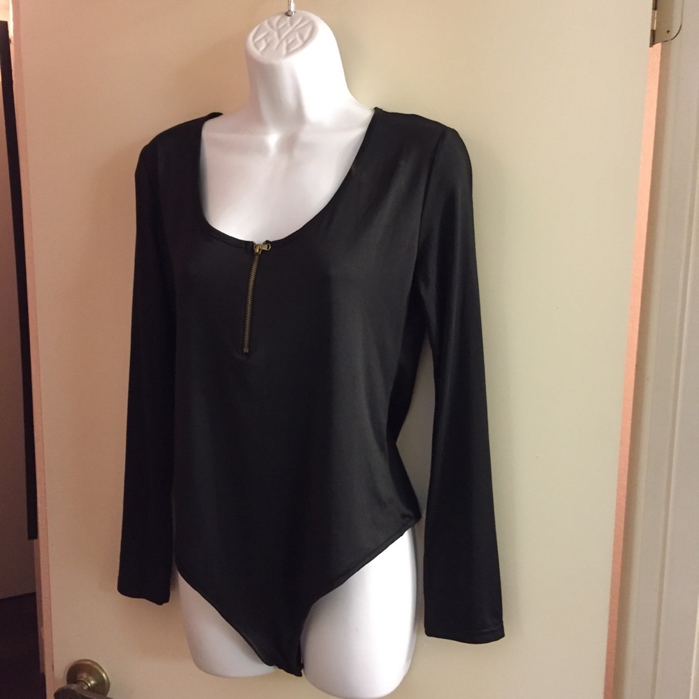 BLACK NYLON LONG SLEEVED ONESIE